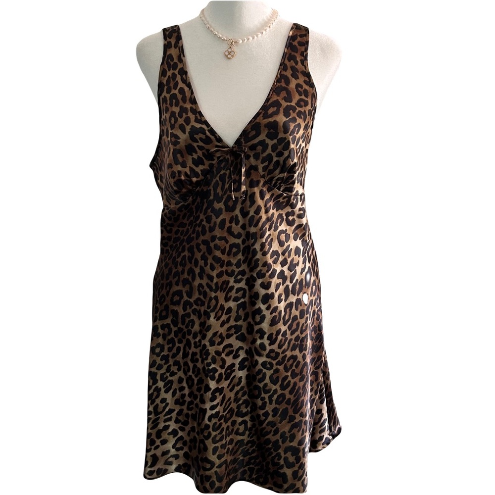 JONES NEW YORK CHEMISE NIGHTGOWN CHEMISE SIZE MEDIUM BLACK TAN LEOPARD USA MADE